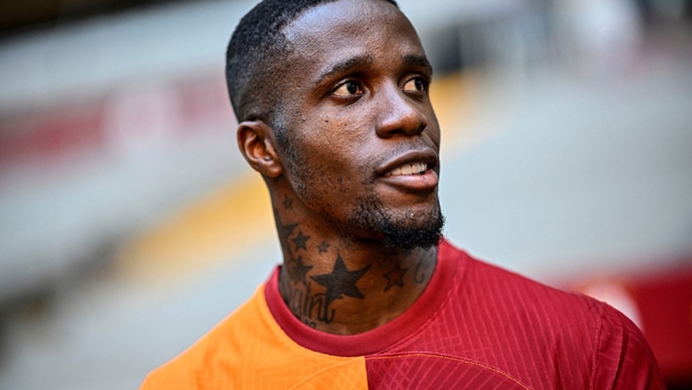 Wilfried Zaha'dan Galatasaray Taraftarına Mesaj: Oynamadığıyla İlgili Çarpıcı Açıklama