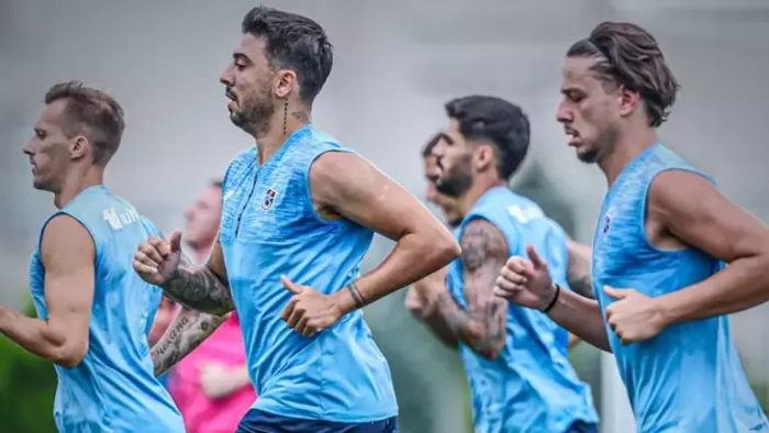 Trabzonspor'da Abdullah Avcı'ya Çarpıcı Eleştiri: 'Futbolcuların Kariyerini Yok Eden Bir İsim'