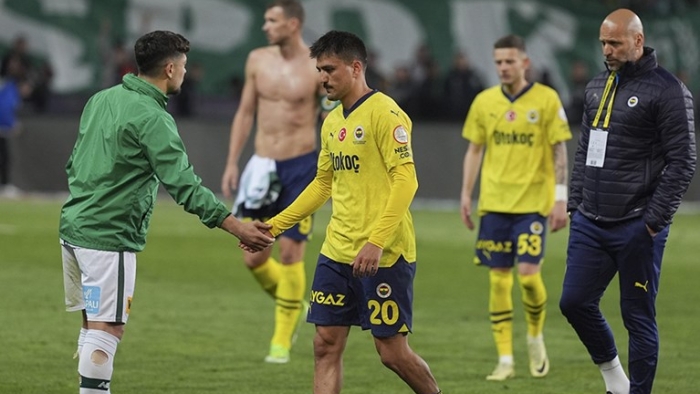 Yedek Kalmıştı: Mourinho, Fenerbahçeli Yıldızdan Büyük Çıkış Bekliyor