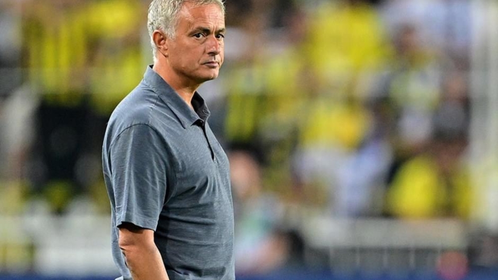 Mourinho'dan sürpriz hamle: Vazgeçilmez ismi yedek bırakacak