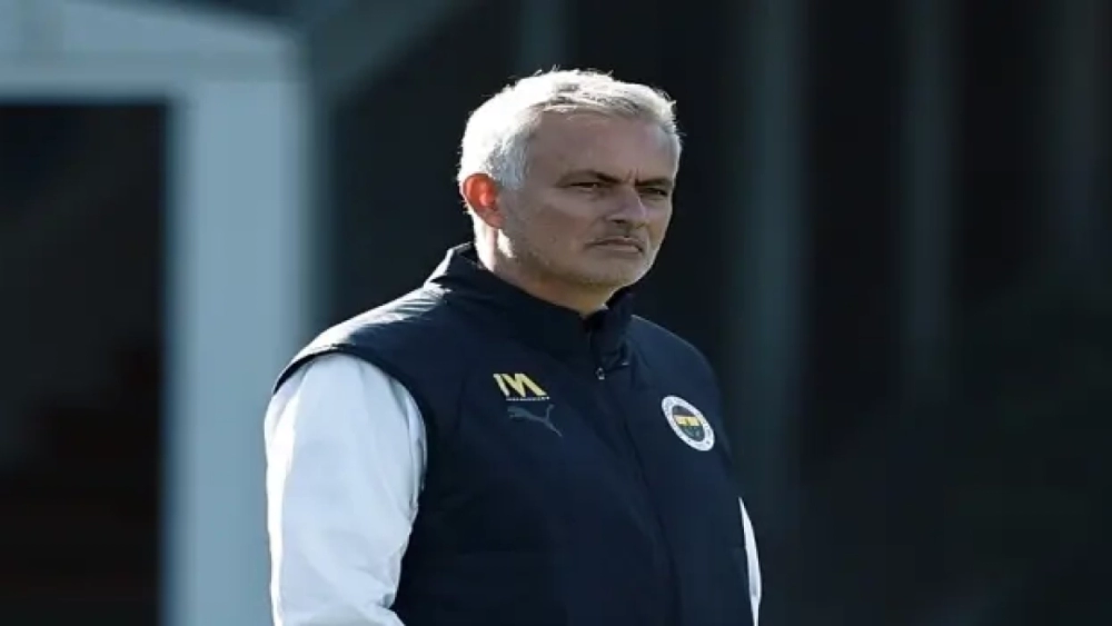 Jose Mourinho Kayserispor Maçı Kadrosunu Belirledi!