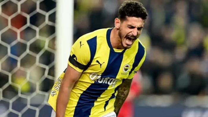 Fenerbahçe’de Samet Akaydın Sürprizi