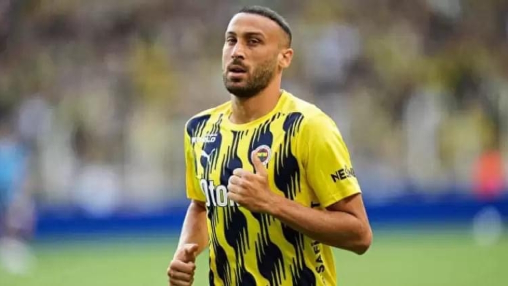 Fenerbahçe’de Beklenmedik Takas Planı: “Cenk Tosun ve Para Teklifi Masada!”