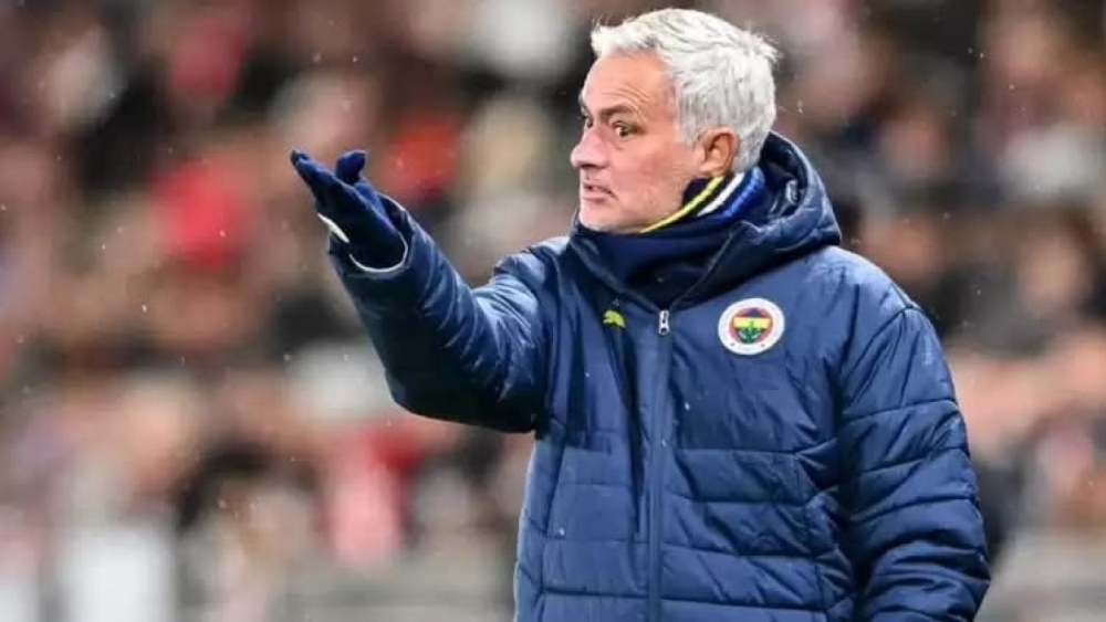 “Derbi Öncesi Kritik Karar: Mourinho Son Sözünü Söyledi!”