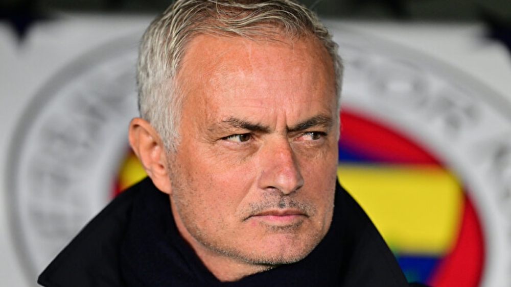 “Fenerbahçe’de Jose Mourinho’ya Şok Teklif: Sözleşme Feshi Kapıda mı?”