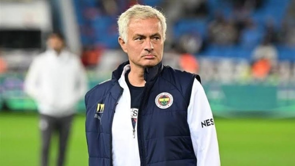 Jose Mourinho’dan Büyük Sürpriz: Dybala, Zalewski ve Pellegrini Derken Asıl Bomba Geliyor!