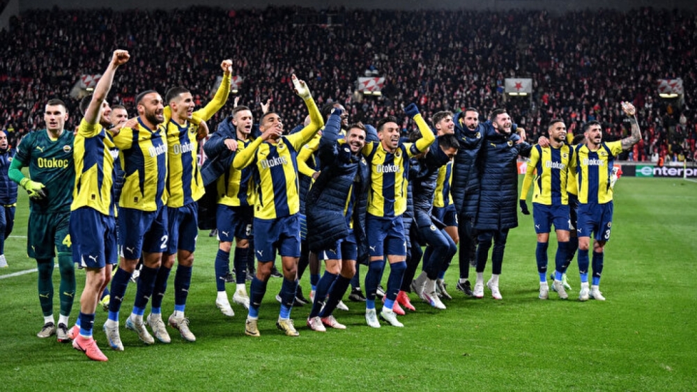 “Mourinho Kararını Verdi! Yıldız İsim Fenerbahçe’de Kalıyor”